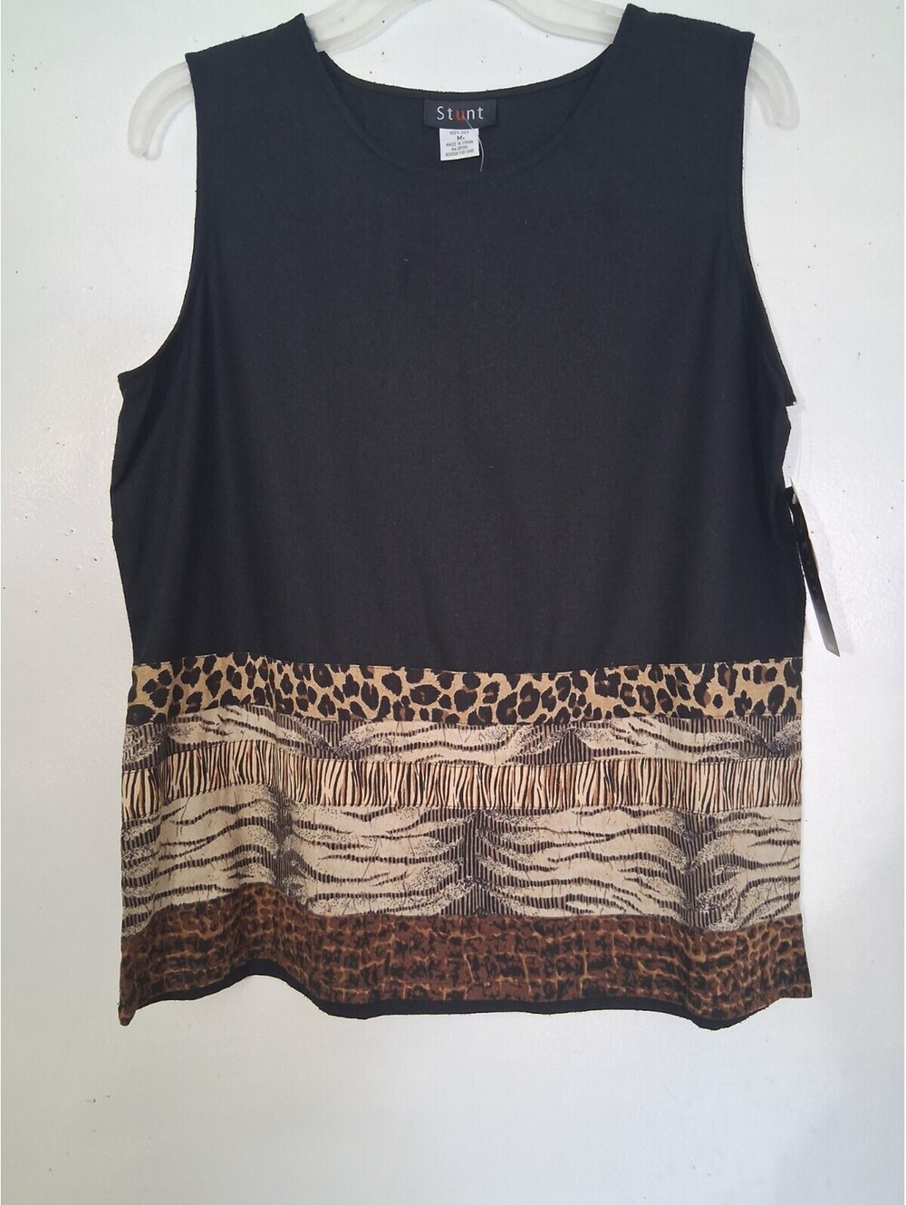 Women's Medium 100% Silk Sleeveless Black Safari Animal Print Blouse, New